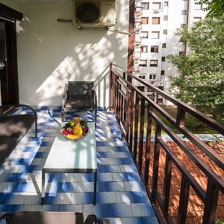 Sensitive Apartment Белград Екстериор снимка