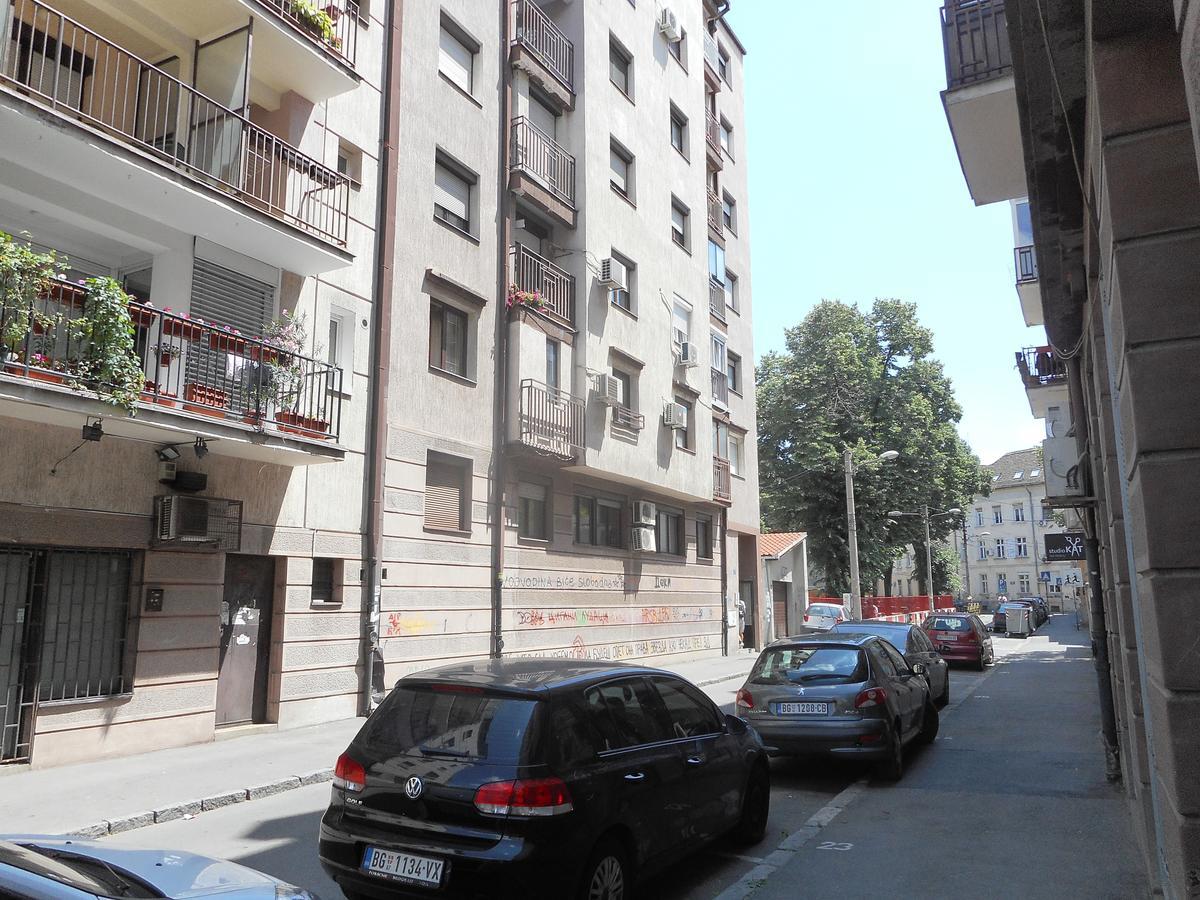 Sensitive Apartment Белград Екстериор снимка