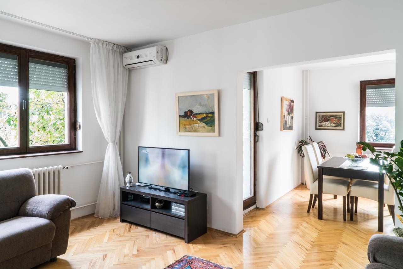 Sensitive Apartment Белград Екстериор снимка